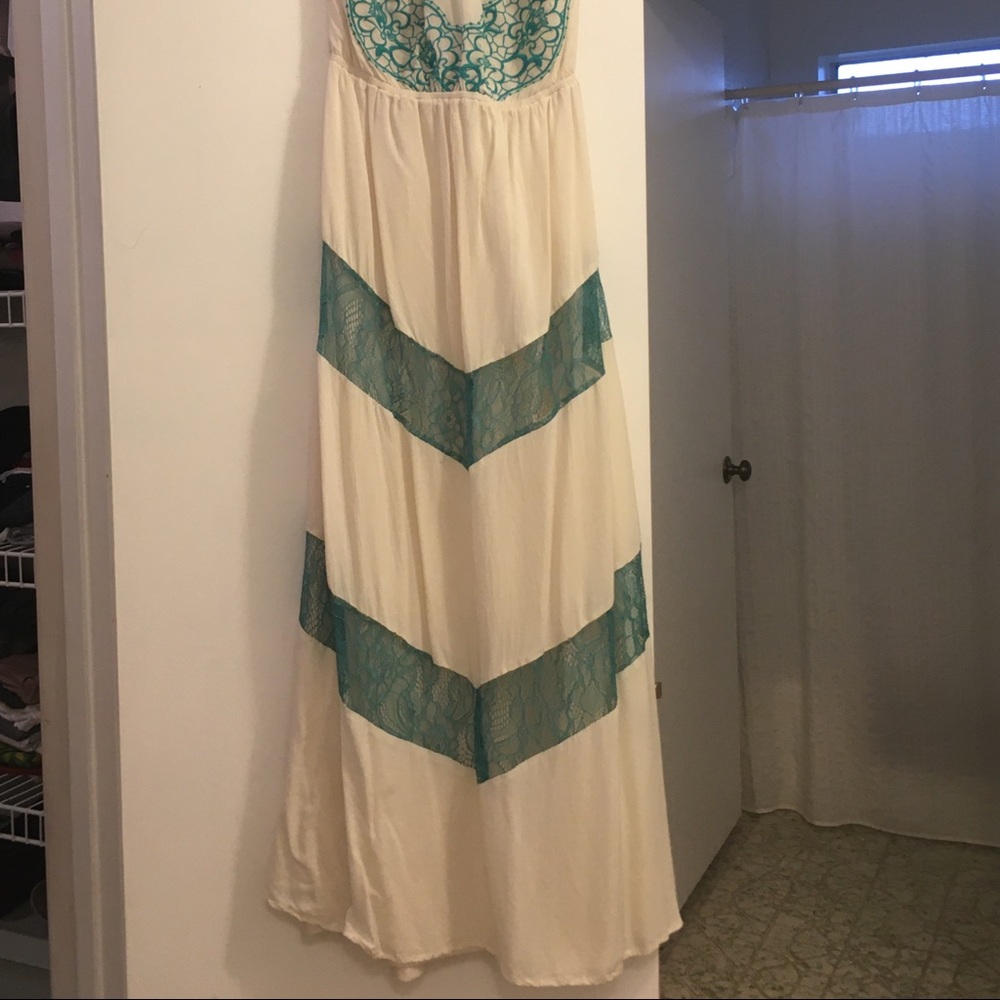 Flying tomato strapless maxi dress